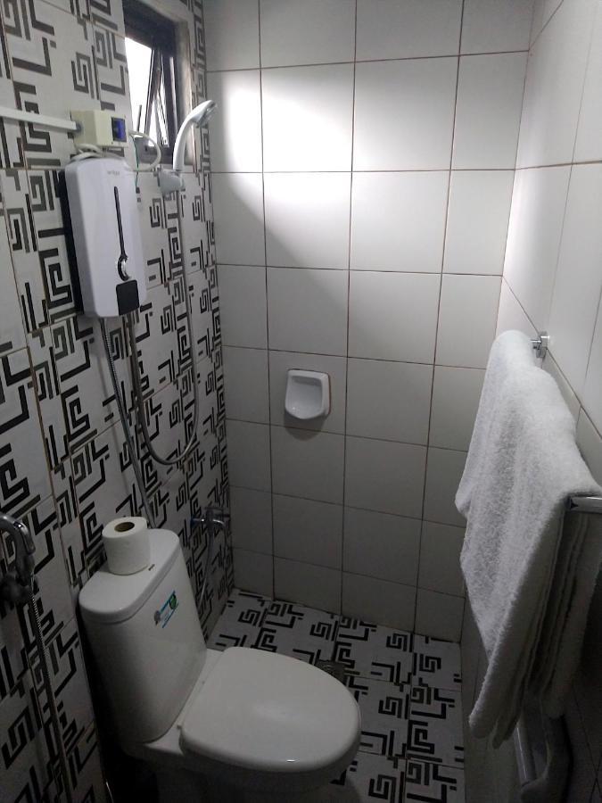 Jil's Apartelle Tagaytay City Esterno foto